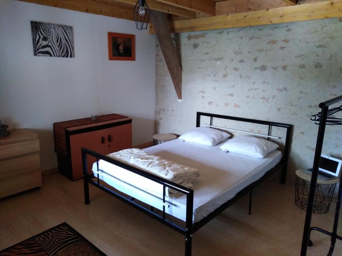 La Mini Ferme De Maelou Villa Sermaises Exterior foto