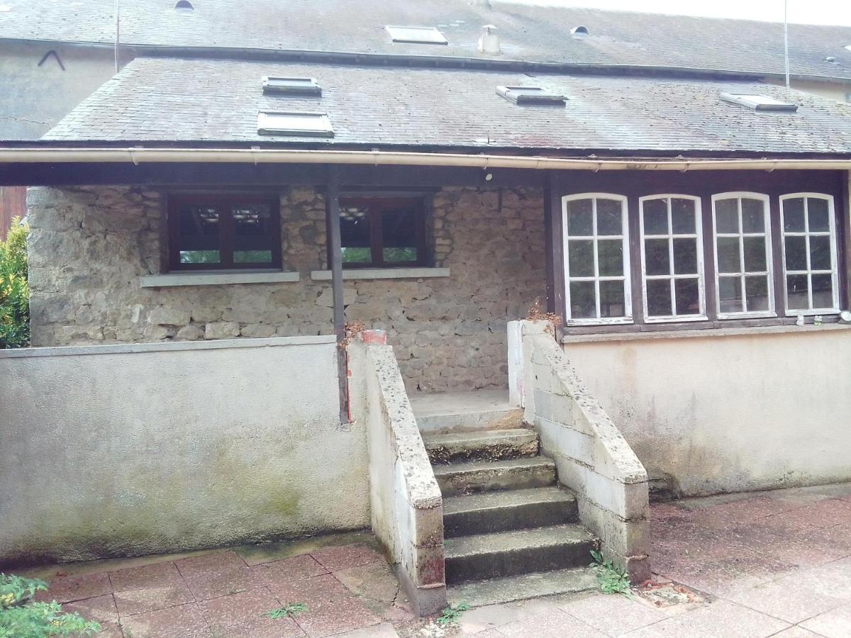 La Mini Ferme De Maelou Villa Sermaises Exterior foto