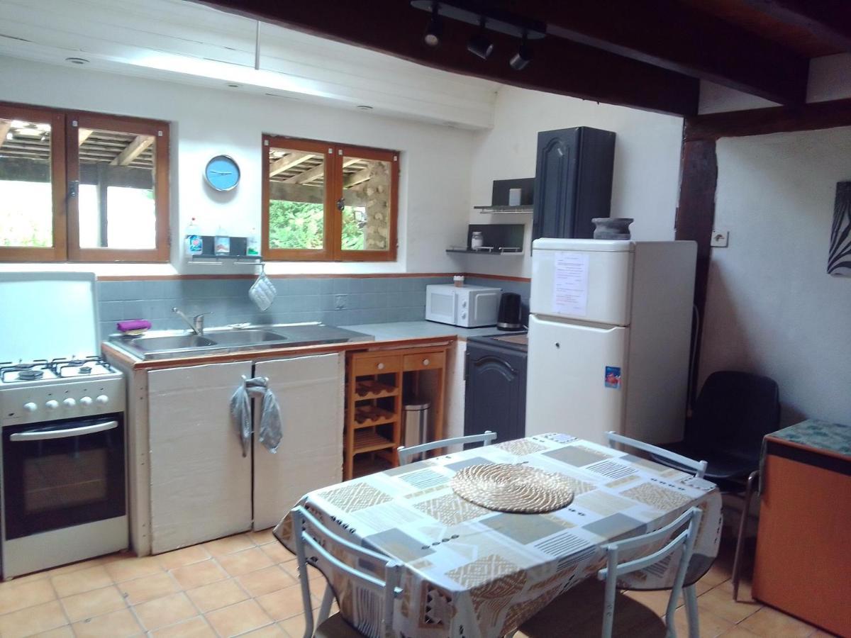 La Mini Ferme De Maelou Villa Sermaises Exterior foto